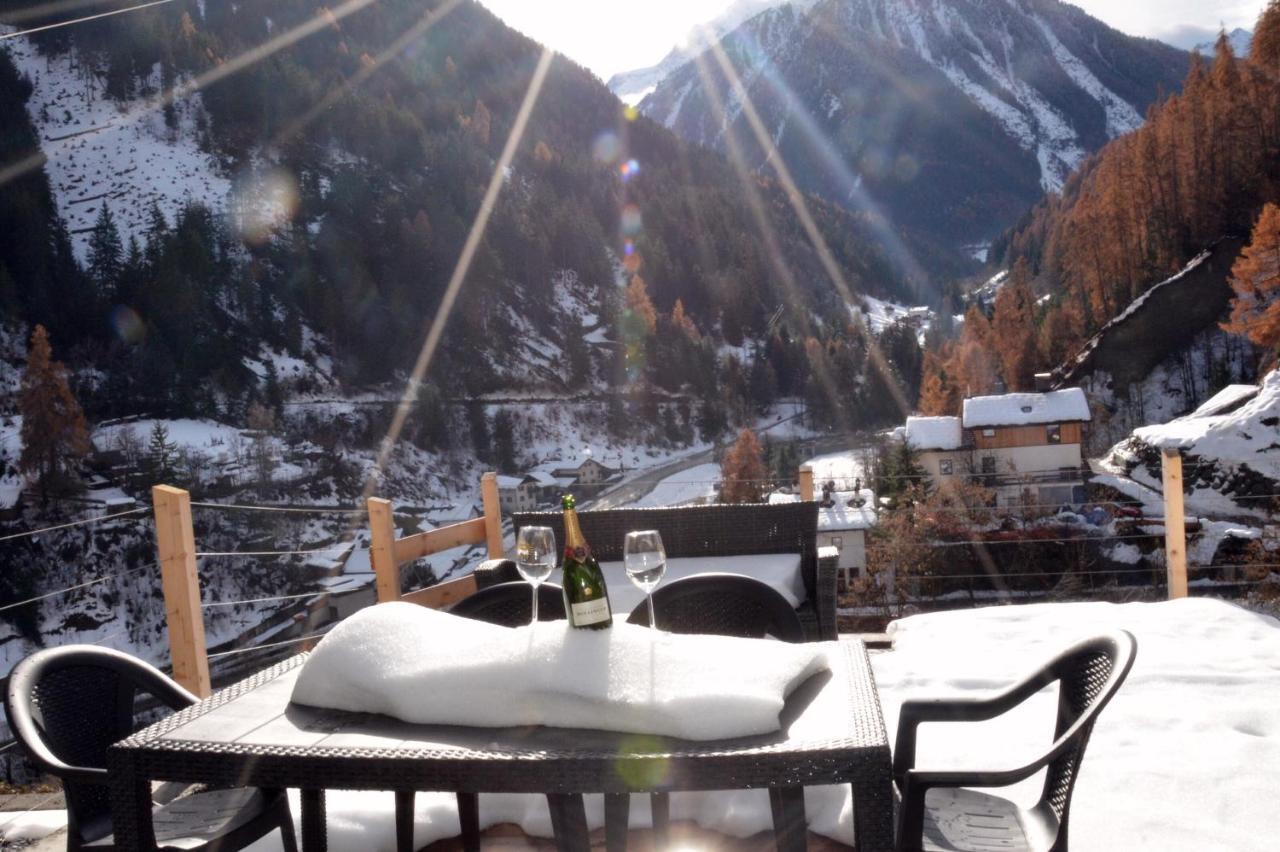 Stilfser Haeuschen Mit Blick Auf Koenig Ortler Villa Exterior foto